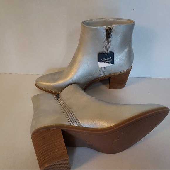 New Universal Thread Siver Malby Boot Booties Size 11 - Picture 3 of 5